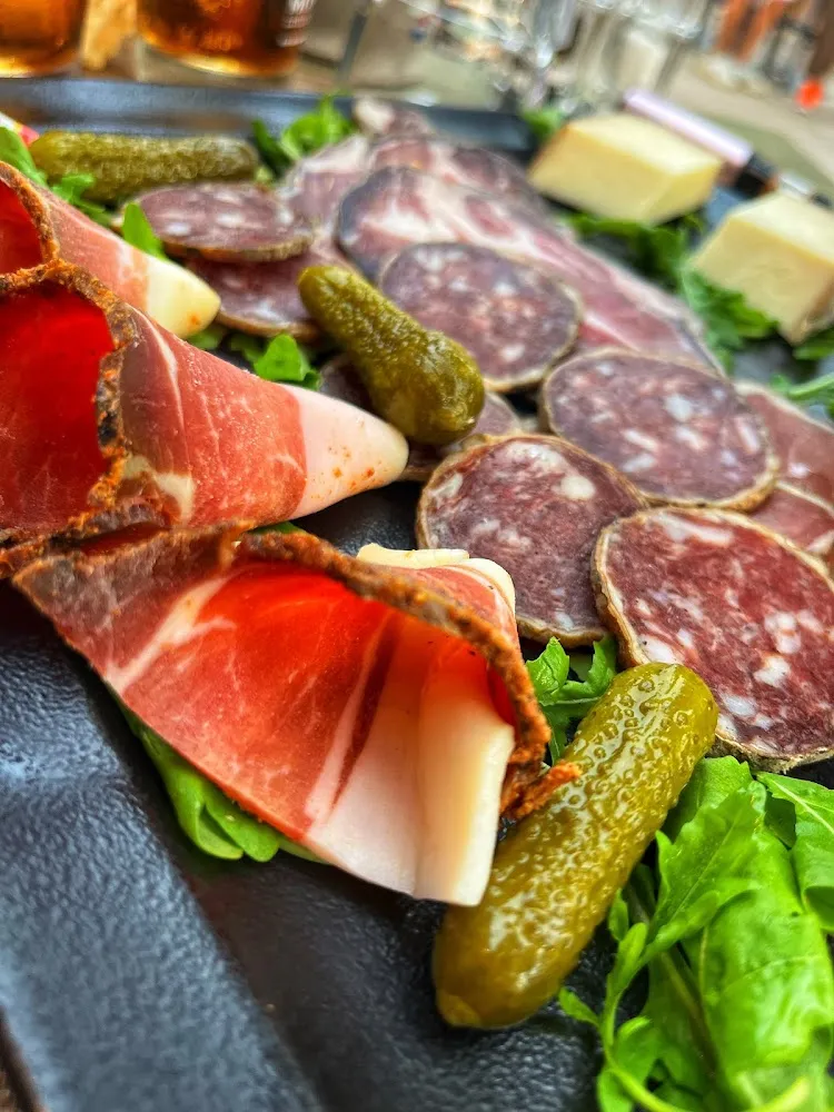 Assiette de Charcuterie Et Fromage